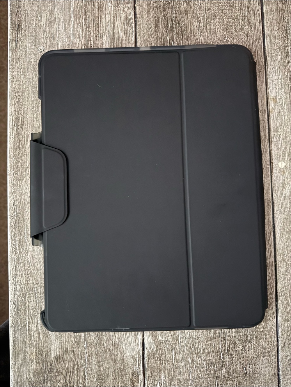 Apple iPad Pro 13 M4/M5 Black Flexfolio Tint Case-EUC